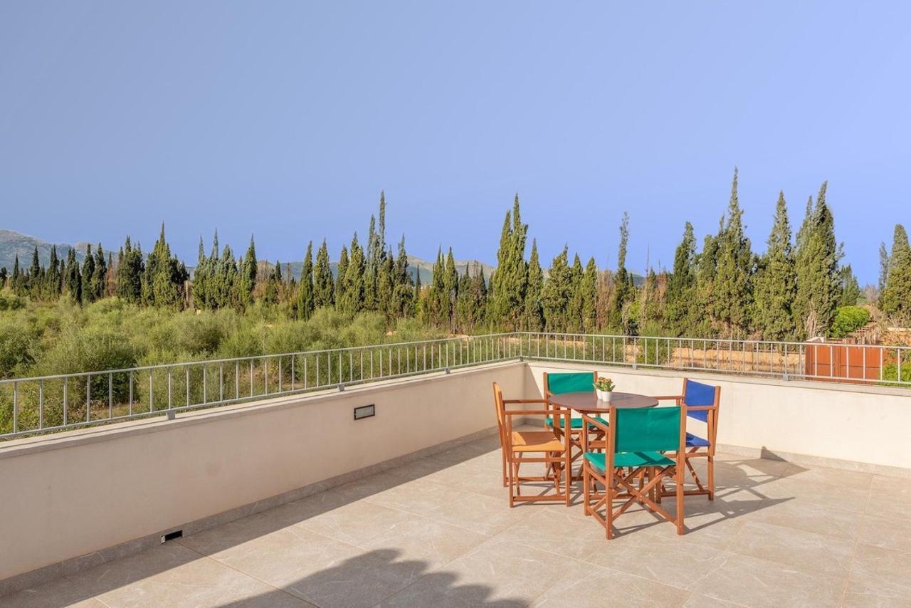 Son Vivot By Bebreeze Inca (Mallorca)
